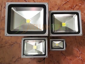 đèn led pha 10W, đèn led pha 20W, đèn led pha 30W, đèn led pha 50W, đèn led kho lạnh, đèn led kho đông, đèn led pha, đèn led lạnh, đèn led chịu lạnh, Đèn led kho đông