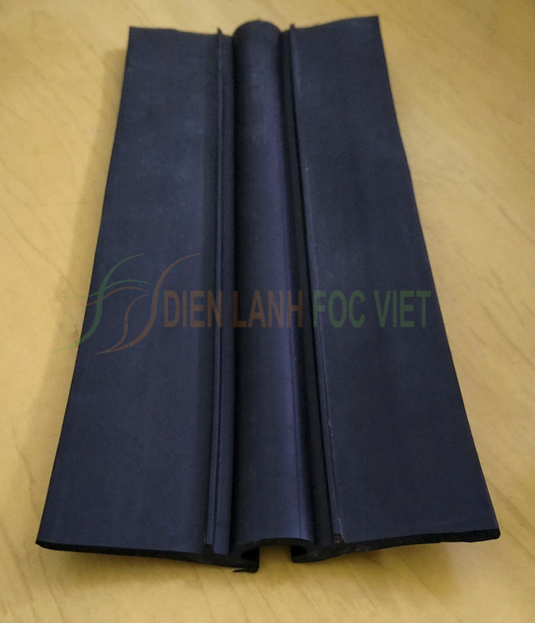 Gioăng quét cửa kho lạnh